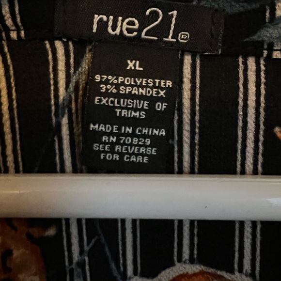 Column style dress- stripes and floral pattern, includes belt - Picture 4 of 6